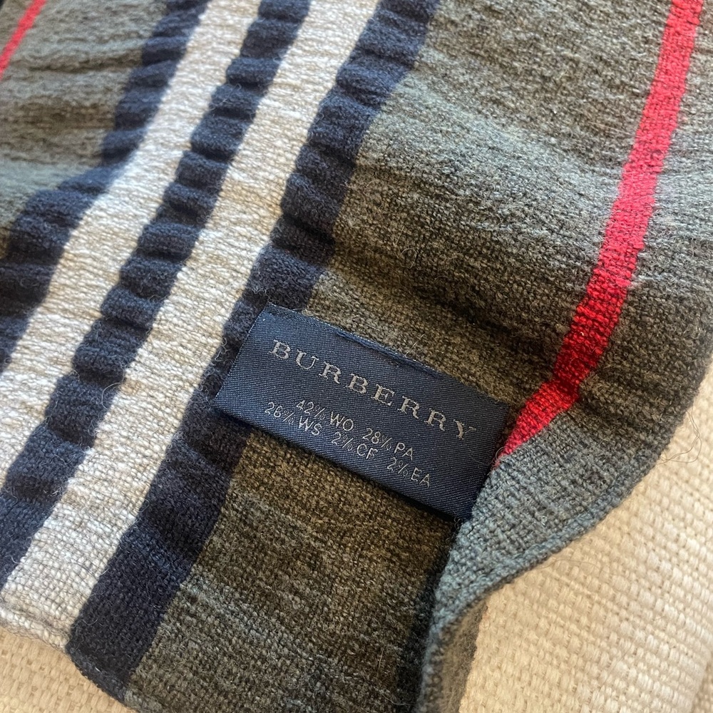Brand new never worn Burberry, 2000 Tom Ford collection